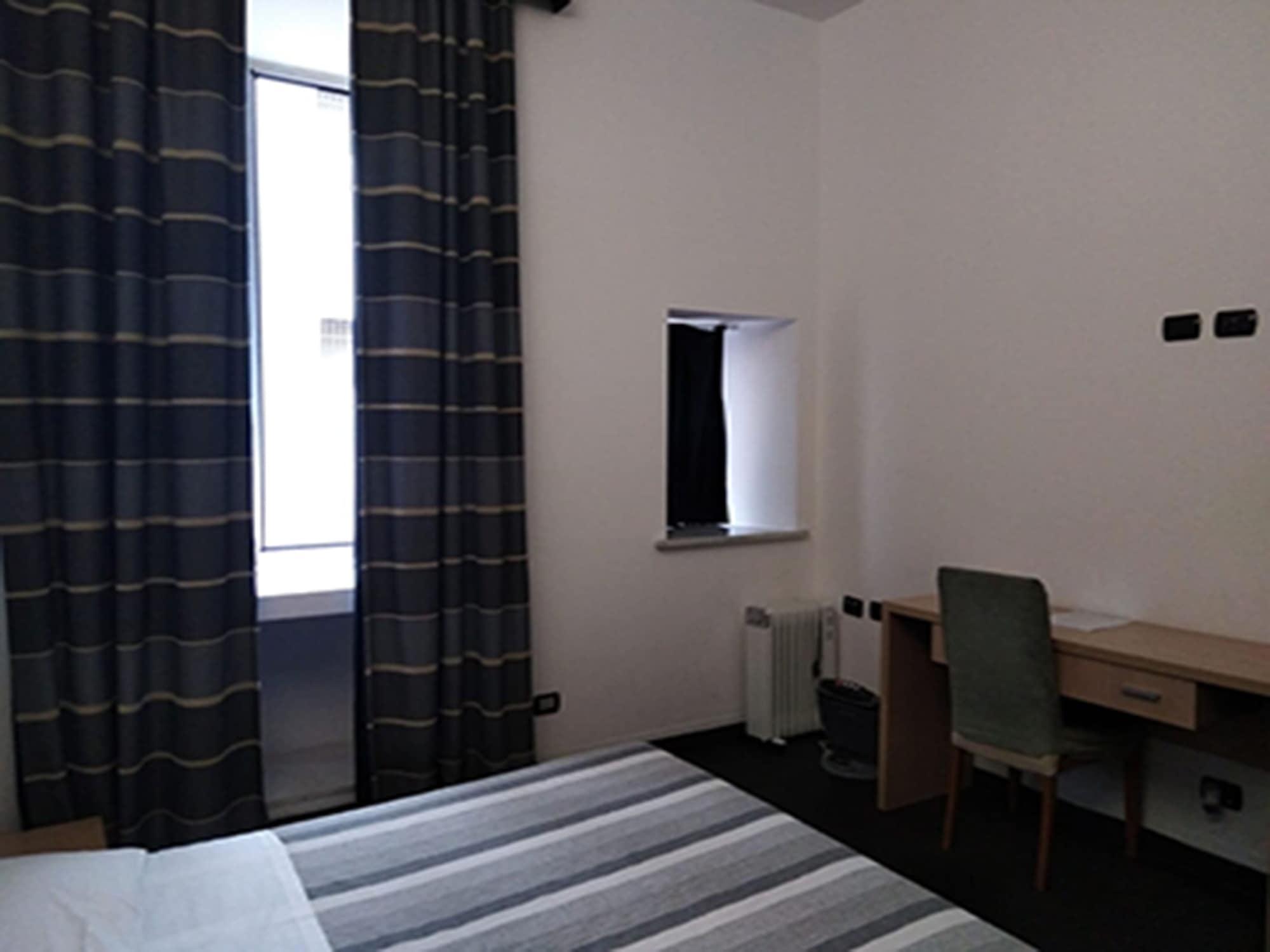 M&J Place Hostel 罗马 外观 照片