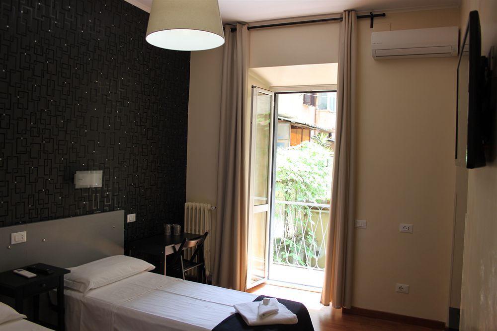 M&J Place Hostel 罗马 外观 照片
