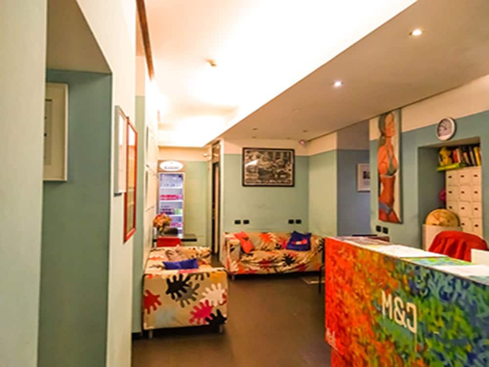 M&J Place Hostel 罗马 外观 照片