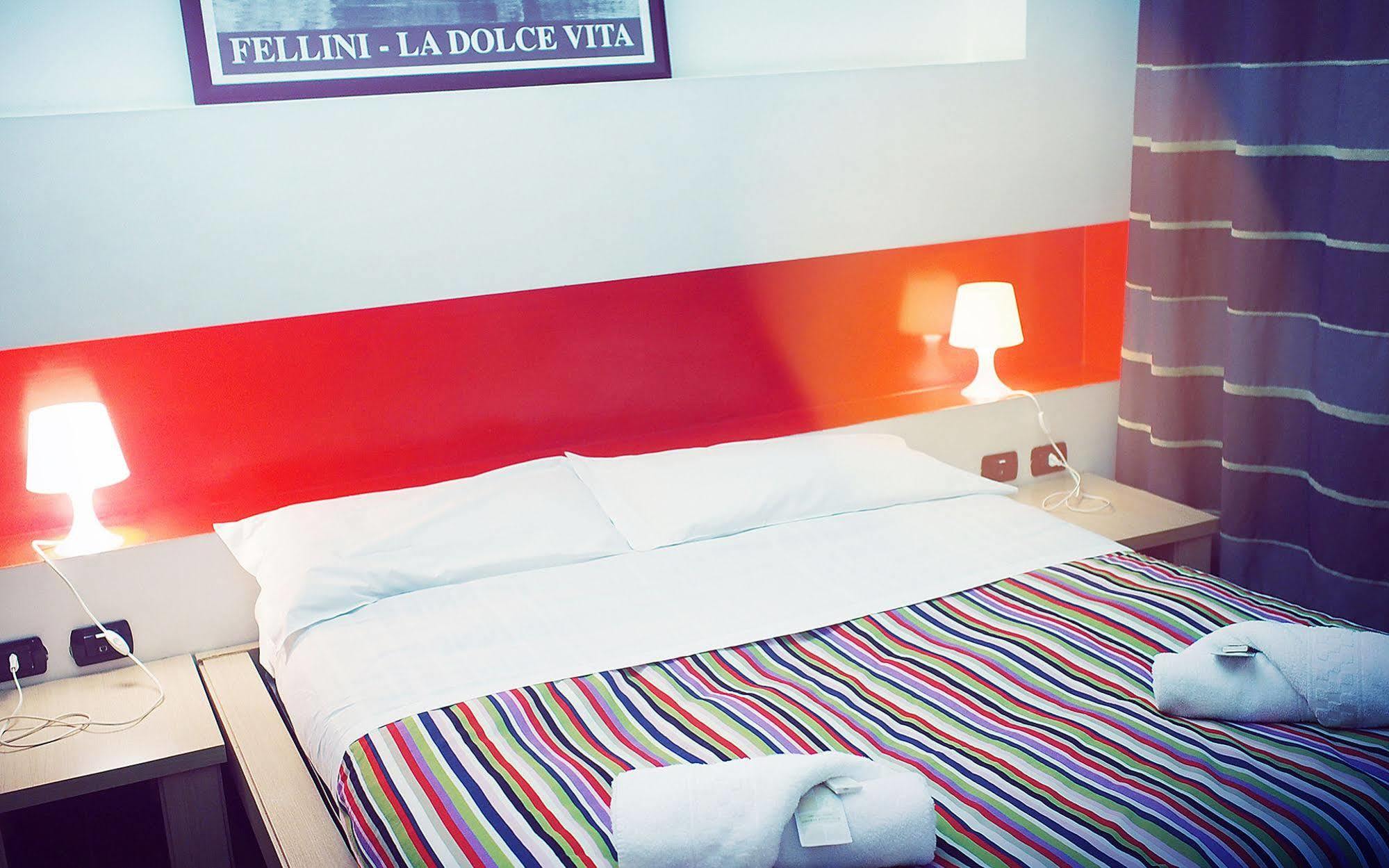M&J Place Hostel 罗马 外观 照片